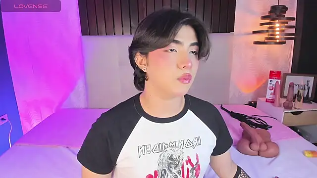 Creamy Angelo online show from January 2026 03:53:02 AM