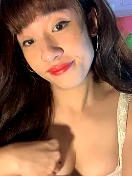 Snapshot of SassyLaurier chatting on September 2025 07:59:01 PM SassyLaurier online show from September 2025 07:59:01 PM