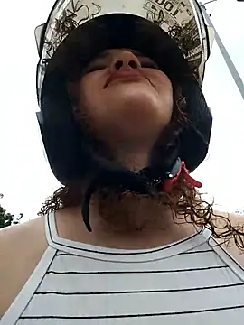 SirenRouge 69 online show from December 2025 07:10:02 PM