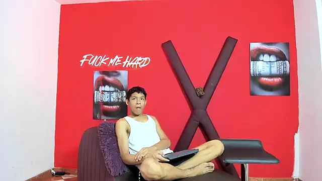 BEAUTY BOYS1 online show from March 2026 07:21:02 PM