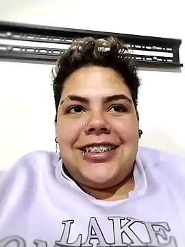 Snapshot of Hailey_Curvy chatting on October 2025 01:35:01 AM Hailey Curvy online show from October 2025 01:35:01 AM