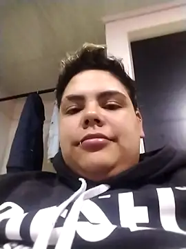 Snapshot of Hailey_Curvy chatting on October 2025 10:43:02 PM Hailey Curvy online show from October 2025 10:43:02 PM