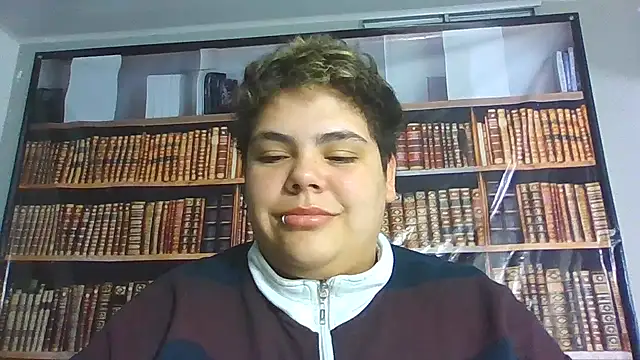 Snapshot of Hailey_Curvy chatting on November 2025 09:22:01 AM Hailey Curvy online show from November 2025 09:22:01 AM