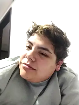 Snapshot of Hailey_Curvy chatting on December 2025 12:05:01 AM Hailey Curvy online show from December 2025 12:05:01 AM