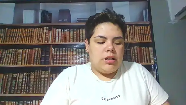 Snapshot of Hailey_Curvy chatting on January 2026 09:33:01 AM Hailey Curvy online show from January 2026 09:33:01 AM