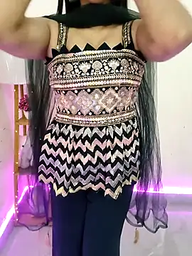 Cute merry01 online show from February 2026 03:44:01 AM