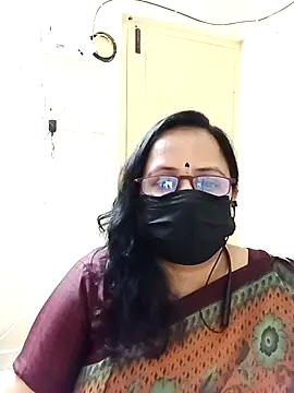 Snapshot of Ananya_flower chatting on September 2025 04:51:02 PM Ananya flower online show from September 2025 04:51:02 PM