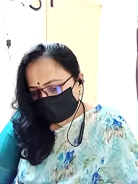 Snapshot of Ananya_flower chatting on September 2025 03:01:01 PM Ananya flower online show from September 2025 03:01:01 PM