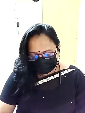 Snapshot of Ananya_flower chatting on September 2025 03:45:01 PM Ananya flower online show from September 2025 03:45:01 PM