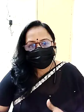 Snapshot of Ananya_flower chatting on September 2025 04:08:01 PM Ananya flower online show from September 2025 04:08:01 PM