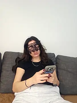 0gece0 online show from February 2026 02:35:01 PM