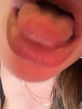 0gece0 online show from April 2026 05:13:02 PM