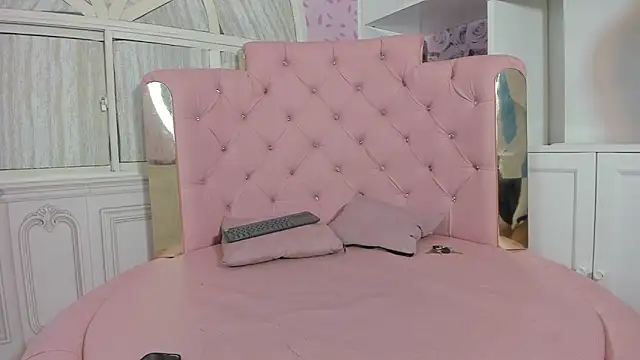 Dani rivass online show from September 2025 11:02:01 AM