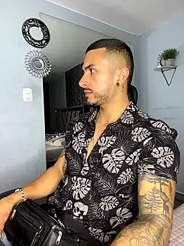 Snapshot of ALEXXX_KING chatting on September 2025 07:58:02 PM ALEXXX KING online show from September 2025 07:58:02 PM