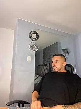 Snapshot of ALEXXX_KING chatting on September 2025 07:48:01 PM ALEXXX KING online show from September 2025 07:48:01 PM