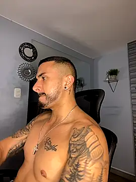 Snapshot of ALEXXX_KING chatting on September 2025 08:36:02 PM ALEXXX KING online show from September 2025 08:36:02 PM