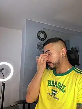 Snapshot of ALEXXX_KING chatting on October 2025 08:50:02 PM ALEXXX KING online show from October 2025 08:50:02 PM