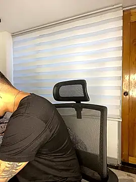 Snapshot of ALEXXX_KING chatting on January 2026 12:55:01 PM ALEXXX KING online show from January 2026 12:55:01 PM