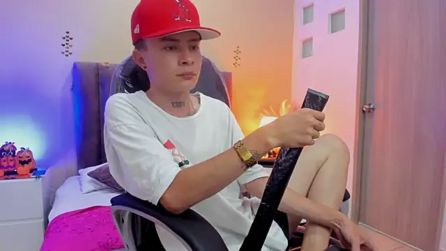 Nascary Fox online show from October 2025 08:03:02 PM