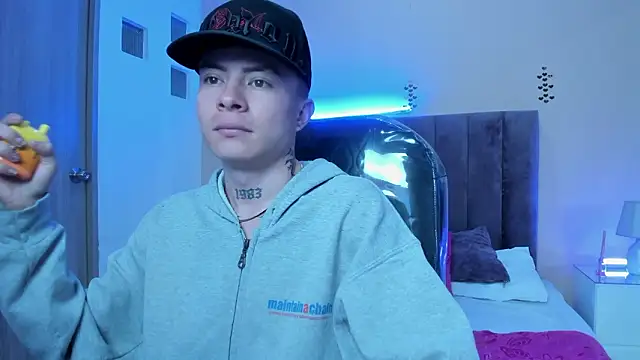 Nascary Fox online show from March 2026 12:10:01 PM