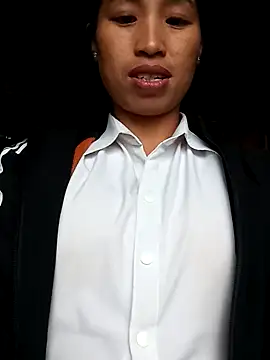 misa 00 online show from November 2025 10:04:02 AM