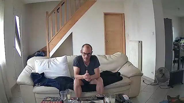 fabDu59 online show from September 2025 03:06:01 PM