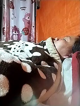 venu00 online show from November 2025 06:18:02 PM