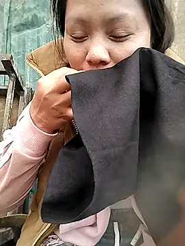 venu00 online show from February 2026 03:58:01 AM