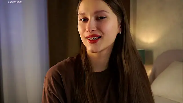 MelaniSeiver online show from October 2025 01:06:02 AM