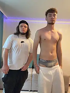 Snapshot of desiredude9 chatting on July 2026 09:01:02 AM desiredude9 online show from July 2026 09:01:02 AM