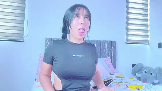 greciadom555 online show from November 2025 09:47:02 PM