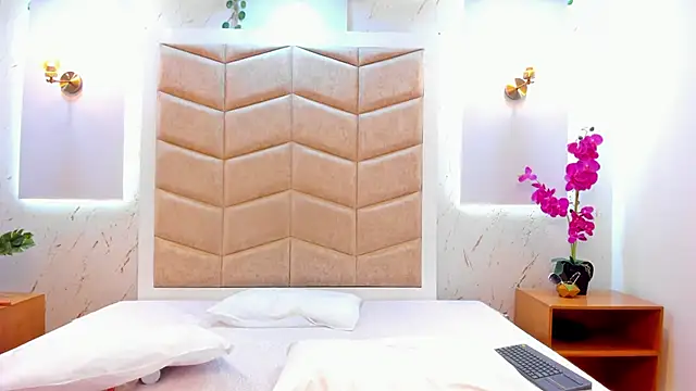 JanexHope online show from November 2025 10:21:02 PM