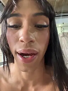 REINA ADAHARA online show from April 2026 09:48:02 PM