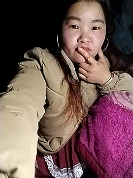 Snapshot of lylylove chatting on March 2026 01:05:02 PM lylylove online show from March 2026 01:05:02 PM