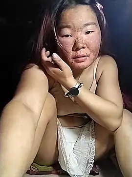 Snapshot of lylylove chatting on April 2026 03:01:01 AM lylylove online show from April 2026 03:01:01 AM