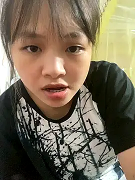 Snapshot of candy___123 chatting on October 2025 12:47:01 PM candy   123 online show from October 2025 12:47:01 PM