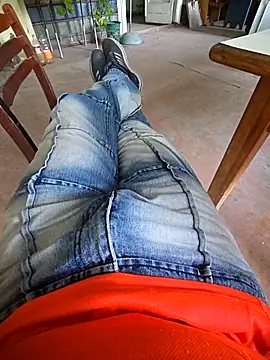 ZeoNVi online show from April 2026 02:59:01 AM