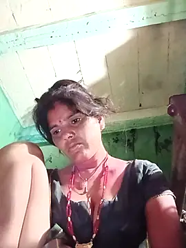 Sexy queeny online show from October 2025 08:38:02 PM