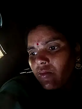 Sexy queeny online show from October 2025 12:58:01 PM