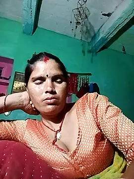 Sexy queeny online show from October 2025 03:01:01 PM