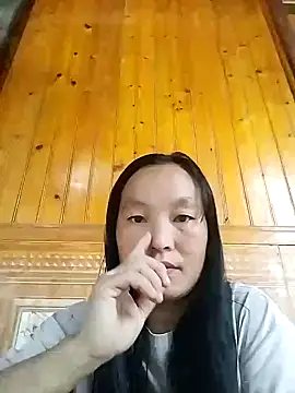 Snapshot of miss-su chatting on September 2025 02:27:02 AM miss-su online show from September 2025 02:27:02 AM