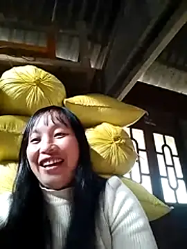 miss-su online show from December 2025 02:05:02 AM