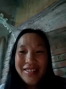 Snapshot of miss-su chatting on April 2026 07:18:01 PM miss-su online show from April 2026 07:18:01 PM