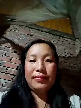 Snapshot of miss-su chatting on May 2026 10:25:02 PM miss-su online show from May 2026 10:25:02 PM