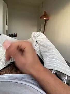 TrTrt999 online show from November 2025 07:35:02 AM