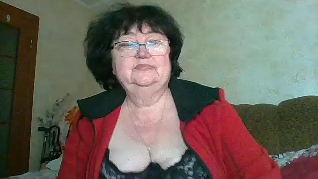 Snapshot of MilaSky5303 chatting on January 2026 07:34:01 PM MilaSky5303 online show from January 2026 07:34:01 PM