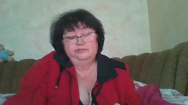 Snapshot of MilaSky5303 chatting on February 2026 09:45:02 AM MilaSky5303 online show from February 2026 09:45:02 AM