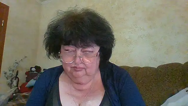 Snapshot of MilaSky5303 chatting on May 2026 09:20:02 PM MilaSky5303 online show from May 2026 09:20:02 PM