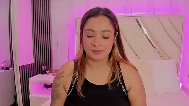 bellalumi online show from September 2025 11:32:01 AM