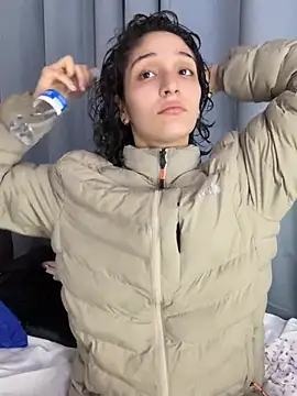 TeensNews18 online show from February 2026 11:44:01 PM